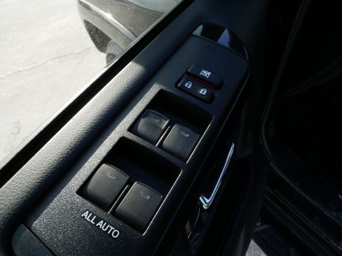 Certified 2021 Toyota 4Runner TRD Off-Road Premium w/ Moonroof Package image 19