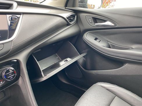 Used 2021 Buick Encore GX Essence w/ Experience Buick Package image 35