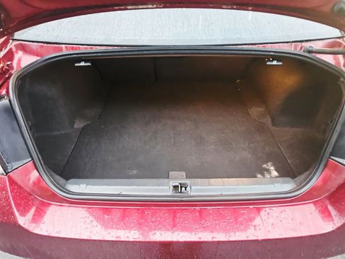 Used 2011 Subaru Legacy 2.5i Premium w/ All-Weather Pkg image 16