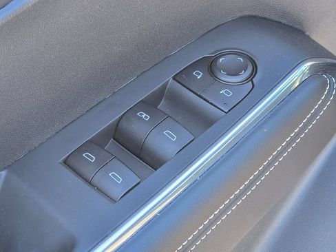 New 2025 GMC Acadia Elevation w/ Elevation Premium Package FWD image 34