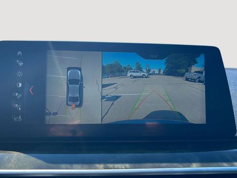 Used 2018 BMW M550i xDrive AWD/4WD image 30