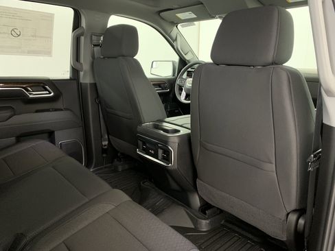 New 2026 GMC Sierra 1500 Elevation image 37