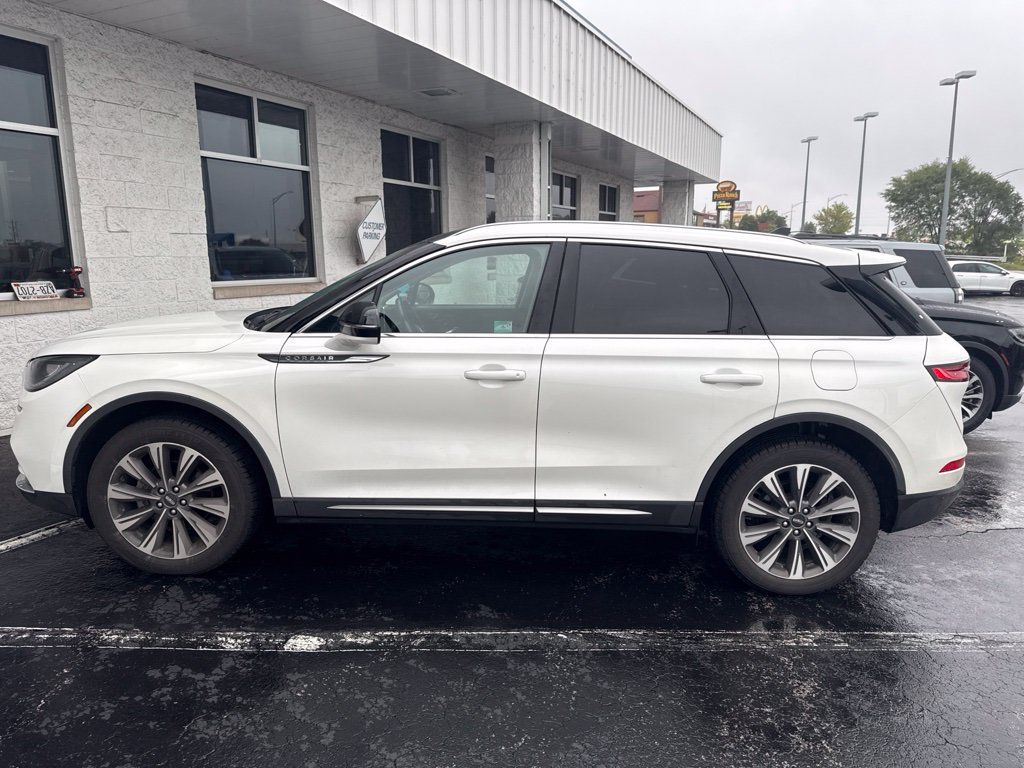 Used 2020 Lincoln Corsair Reserve w/ Elements Package AWD/4WD image 3