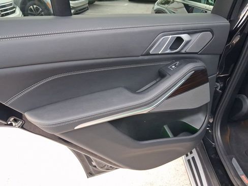 Used 2024 BMW X5 sDrive40i w/ Premium Package RWD image 11