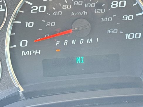 Used 2025 Chevrolet Express 3500 LT w/ LT Preferred Equipment Group RWD image 14