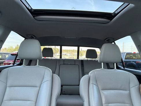 Used 2019 Honda Ridgeline RTL image 16