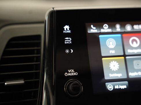 Used 2018 Honda Odyssey Elite image 24