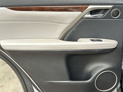 Used 2019 Lexus RX 350 FWD w/ Navigation Package image 30