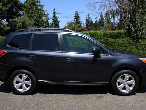 Used 2014 Subaru Forester 2.5i Premium w/ Popular Package #2 AWD/4WD image 13