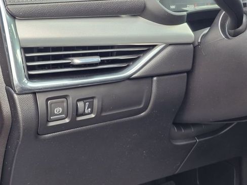 Used 2023 Cadillac XT4 Premium Luxury w/ LPO, Onyx Lite Package image 19