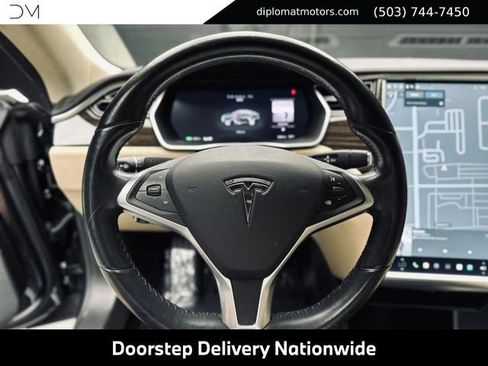 Used 2014 Tesla Model S 85 RWD image 29