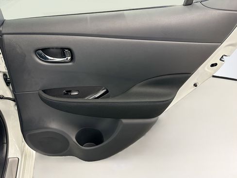 Used 2025 Nissan Leaf SV Plus FWD image 31