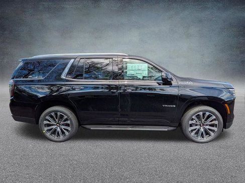 New 2026 Chevrolet Tahoe High Country AWD/4WD image 3