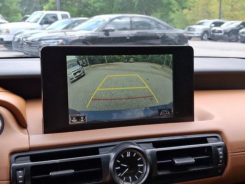 Used 2023 Lexus IS 300 w/ Comfort Package RWD image 22