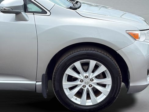 Used 2015 Toyota Venza LE AWD/4WD image 26