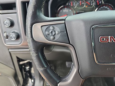 Used 2015 GMC Sierra 1500 SLE w/ All-Terrain Package AWD/4WD image 17