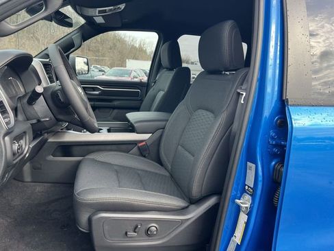New 2026 RAM 1500 4x4 Crew Cab image 15