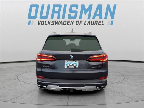 Used 2021 BMW X5 xDrive45e w/ Executive Package image 3