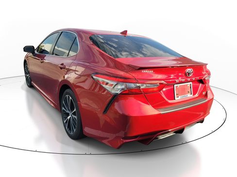 Used 2019 Toyota Camry SE FWD image 7