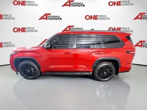 Certified 2025 Toyota Sequoia Limited w/ Tow Technology Package AWD/4WD image 5