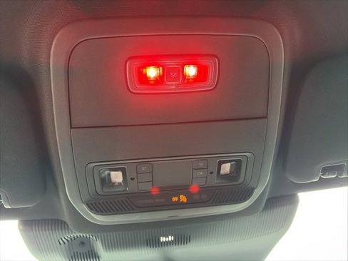 Used 2025 Ford Explorer 4WD Police Interceptor image 20