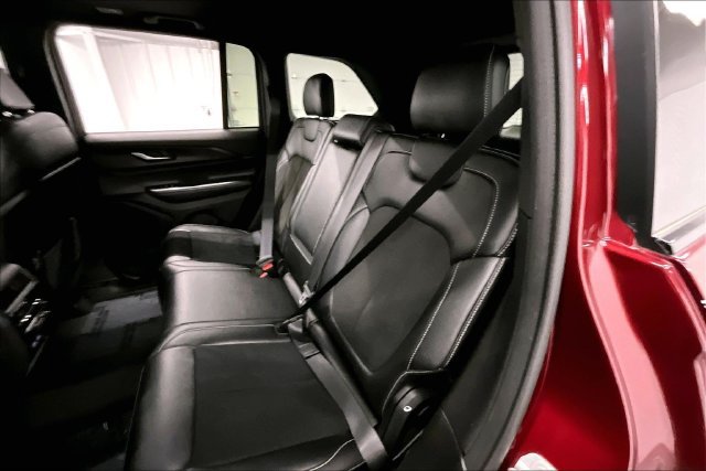 Used 2023 Jeep Grand Cherokee Altitude AWD/4WD image 25