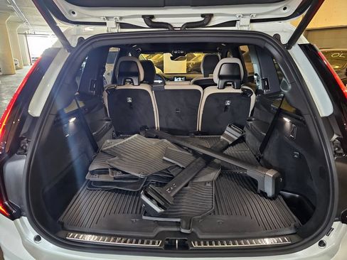 Certified 2025 Volvo XC90 B5 Plus AWD/4WD image 5
