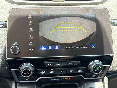 Used 2018 Honda CR-V Touring image 24