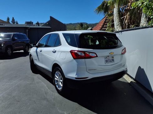 Used 2019 Chevrolet Equinox LS image 5