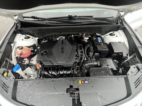 Used 2022 Kia Sorento S FWD image 19
