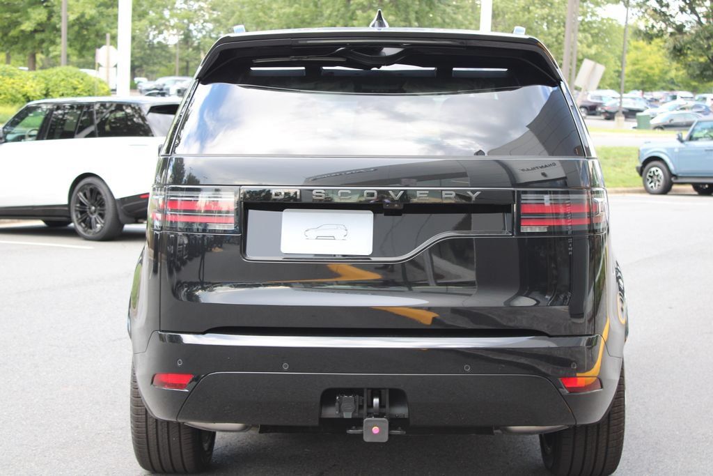 New 2026 Land Rover Discovery Dynamic SE AWD/4WD image 5