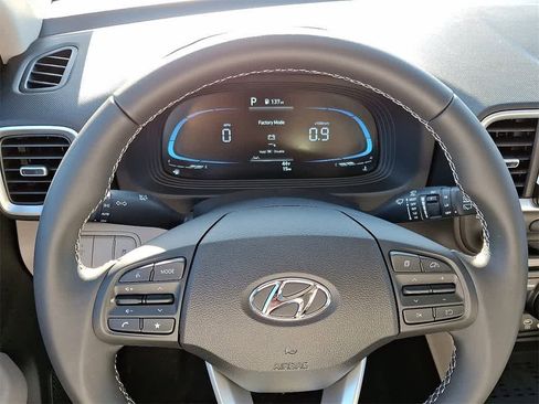 New 2026 Hyundai Venue SEL image 14