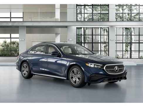 New 2026 Mercedes-Benz E 350 4MATIC Sedan image 11