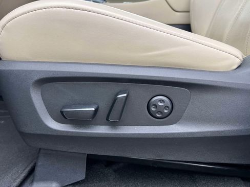Used 2025 INFINITI QX60 Pure FWD image 18