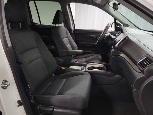 Used 2020 Honda Ridgeline Sport image 26
