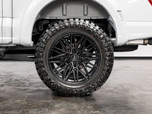 Used 2025 Ford F150 Raptor w/ Equipment Group 803A Raptor R AWD/4WD image 15