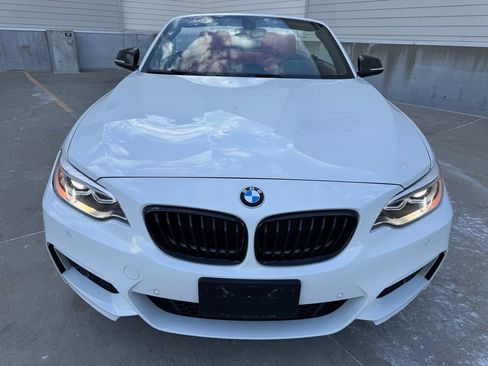 Used 2017 BMW 230i Convertible image 8