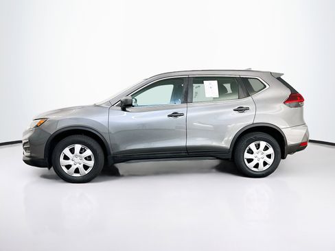 Used 2018 Nissan Rogue S AWD/4WD image 4