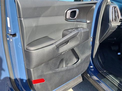 New 2026 Kia Sorento S image 11