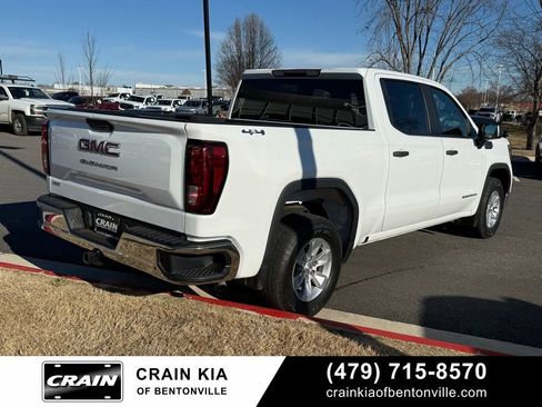 Used 2022 GMC Sierra 1500 Pro w/ Convenience Package AWD/4WD image 8