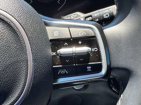 Used 2024 Kia Sorento SX AWD/4WD image 24