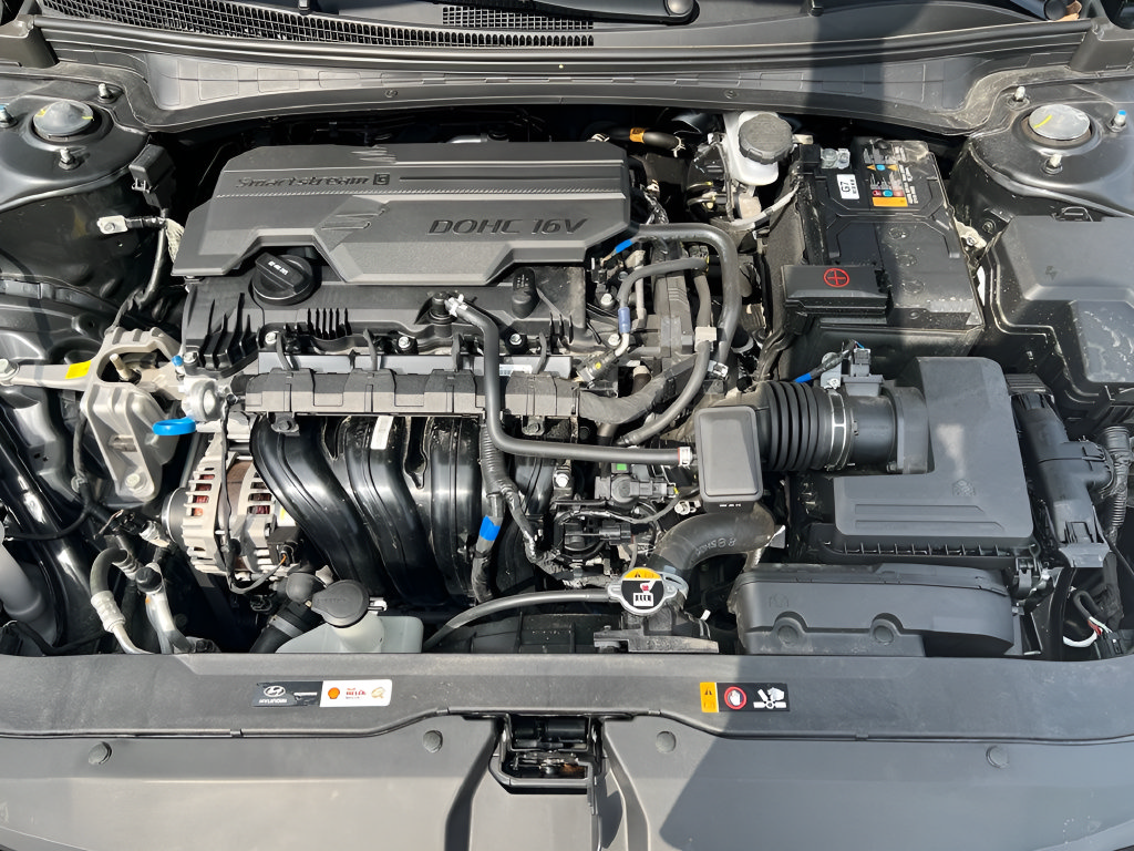 Certified 2026 Hyundai Elantra SE FWD image 9