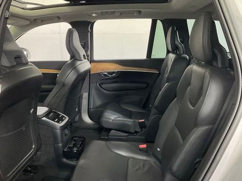 Certified 2023 Volvo XC90 T8 Plus w/ Protection Package Premier image 33