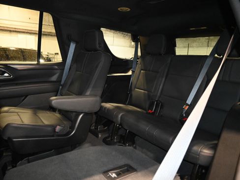 Used 2023 Chevrolet Tahoe RST w/ RST Performance Edition image 17