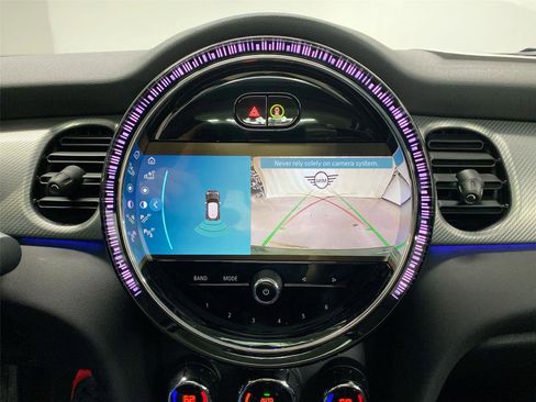 Certified 2024 MINI Cooper SE image 28