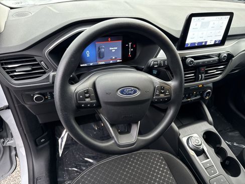 Used 2025 Ford Escape Active image 14