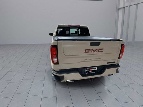 Used 2022 GMC Sierra 1500 Elevation w/ Preferred Package image 7