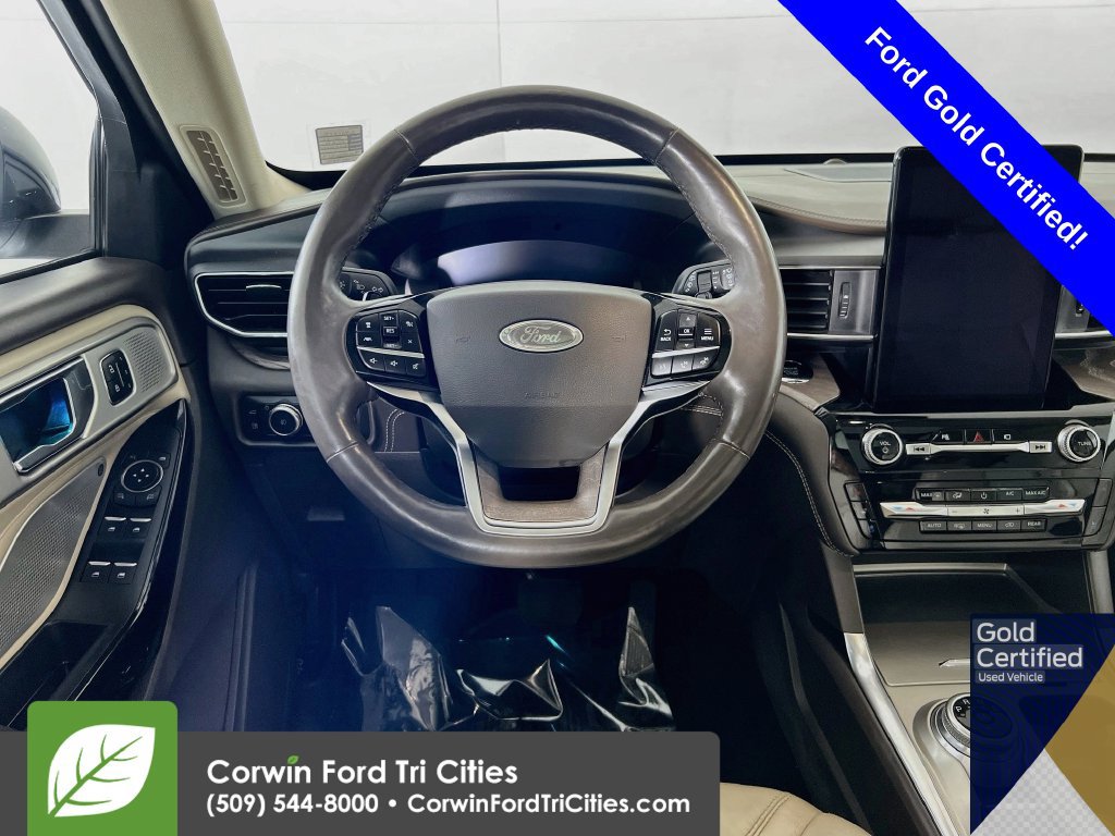 Used 2021 Ford Explorer Platinum w/ Premium Technology Package AWD/4WD image 28