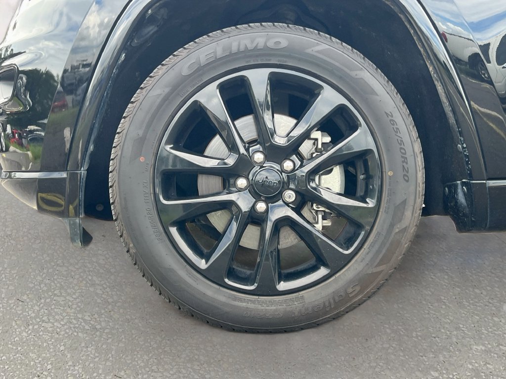 Certified 2021 Jeep Grand Cherokee Laredo X RWD image 30