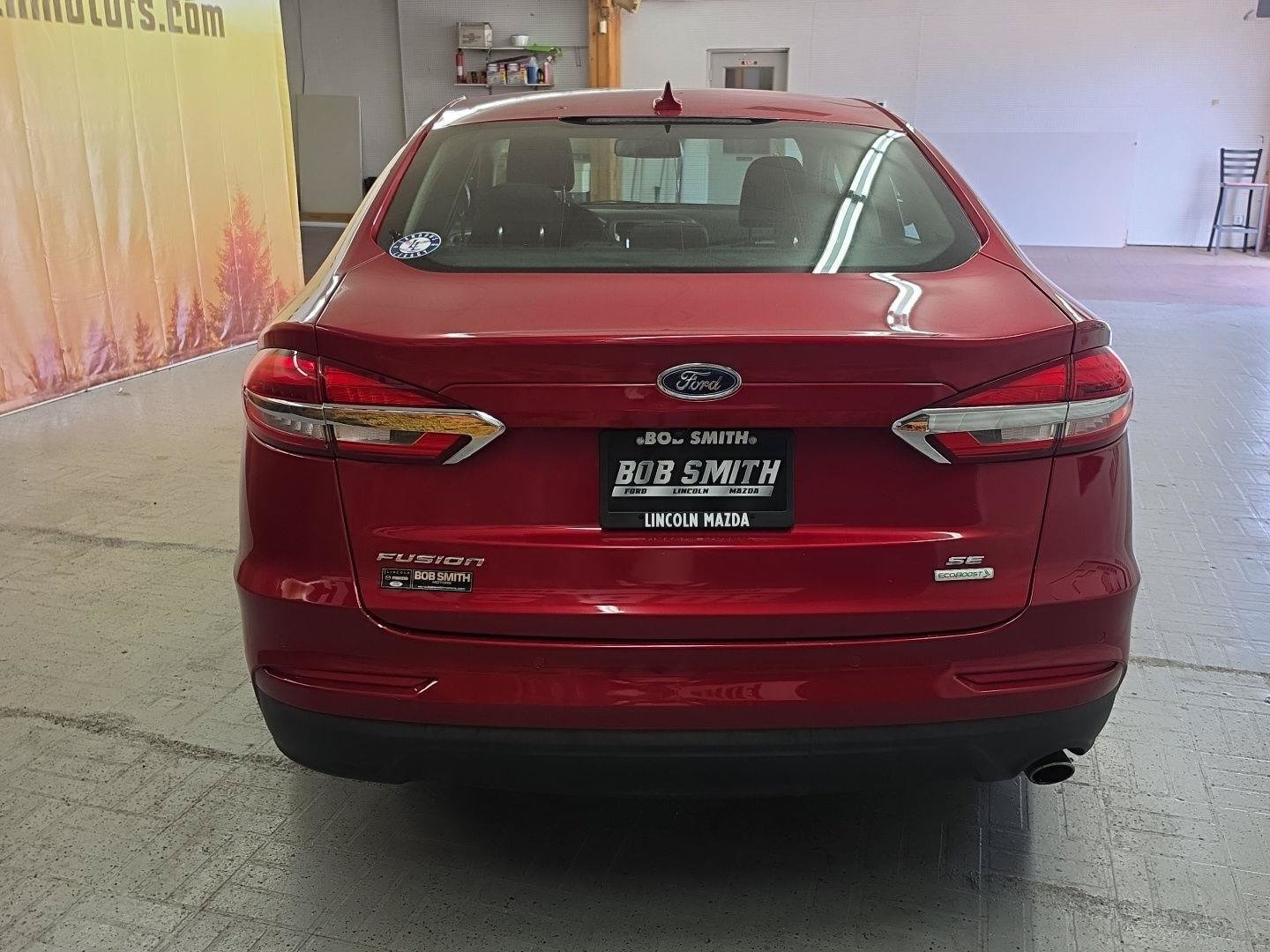 Used 2020 Ford Fusion SE FWD image 18